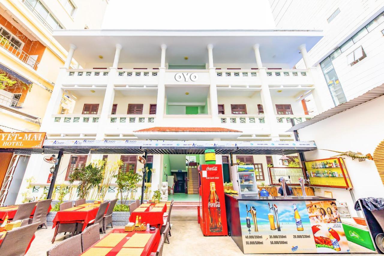 Oyo 381 Tuyet Mai Hotel Nha Trang Exterior photo