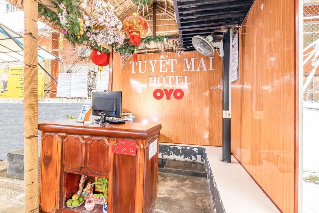 Oyo 381 Tuyet Mai Hotel Nha Trang Exterior photo