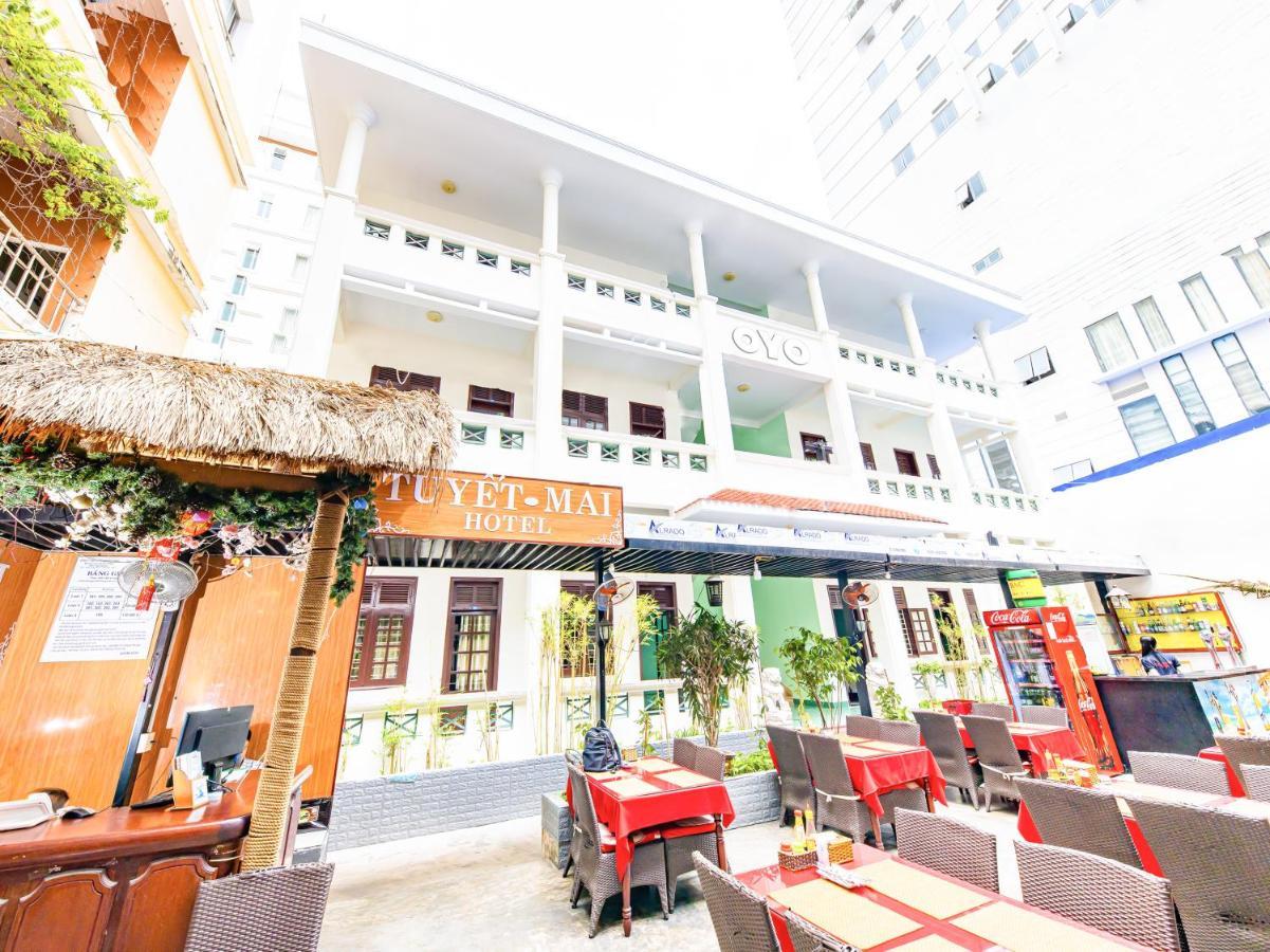 Oyo 381 Tuyet Mai Hotel Nha Trang Exterior photo